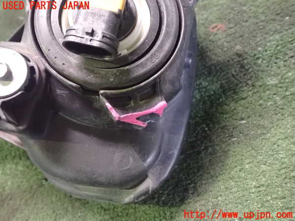 2UPJ-85291180]クラウン ロイヤル(GRS200)右フォグ 【ジャンク品】 中古_m0003.jpg