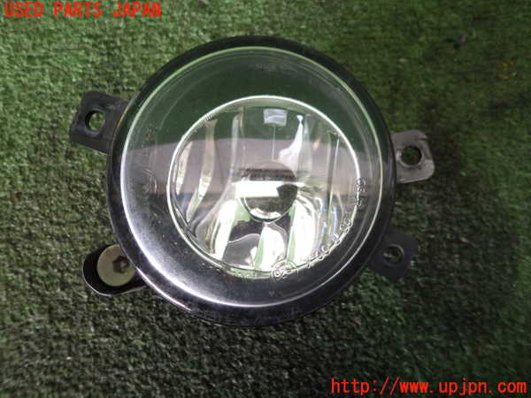 2UPJ-85411180]BMW X1 E84系 (VL25)右フォグ ジャンク品 中古_m0001.jpg