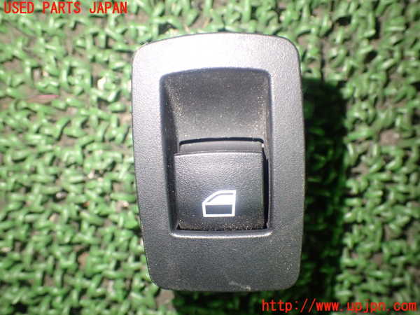 1UPJ-85496308]BMW 320i グランツーリスモ F34(3X20)スイッチ3 (左リアパワーウィンドウ) 中古_m0001.jpg