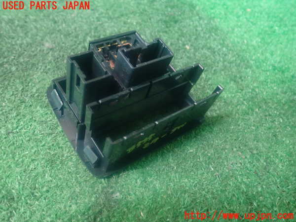 2UPJ-85556280]レガシィ ワゴン(BP5)ミラースイッチ 中古_m0002.jpg