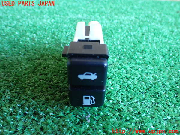 2UPJ-85616308]レクサス・IS250(GSE20)スイッチ3 (リッドオープナー・トランクオープナー) 中古_m0001.jpg