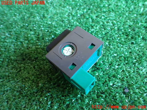 2UPJ-85616311]レクサス・IS250(GSE20)スイッチ6 (TRC OFF) 中古_m0003.jpg