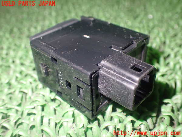 1UPJ-85736306]レクサス・HS250h(ANF10)スイッチ1 (VSC OFF) 中古_m0003.jpg