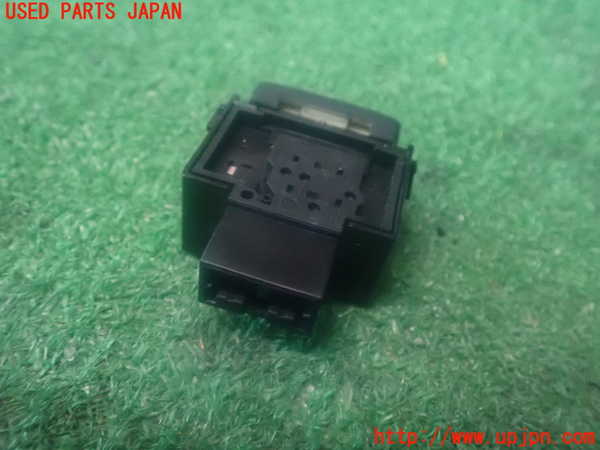 2UPJ-86066309]NV350 キャラバン バン ライダープレミアムGX(VR2E26)スイッチ4 (FUEL) 中古_m0002.jpg