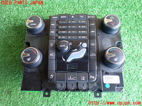 2UPJ-86116066]ボルボXC60(DB4204TXC)エアコンスイッチ1 中古_m0001.jpg