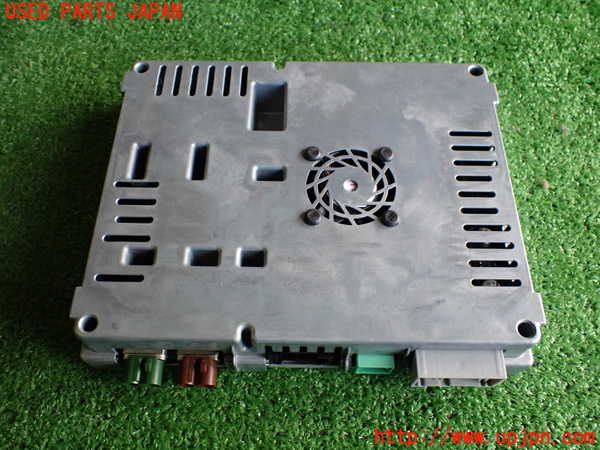 2UPJ-86116660]ボルボXC60(DB4204TXC)TVチューナー 純正 中古_m0001.jpg