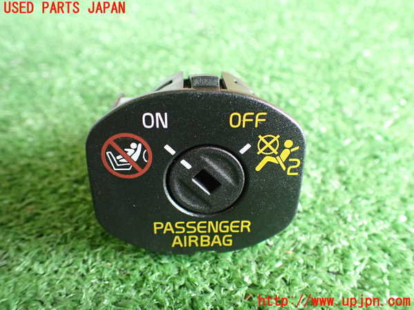2UPJ-86116307]ボルボXC60(DB4204TXC)スイッチ2 (エアバッグ) 中古_m0001.jpg