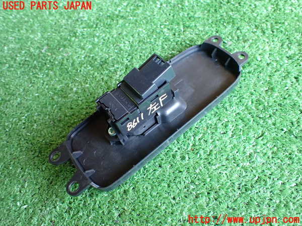 2UPJ-86116245]ボルボXC60(DB4204TXC)左前パワーウィンドウスイッチ 中古_m0002.jpg