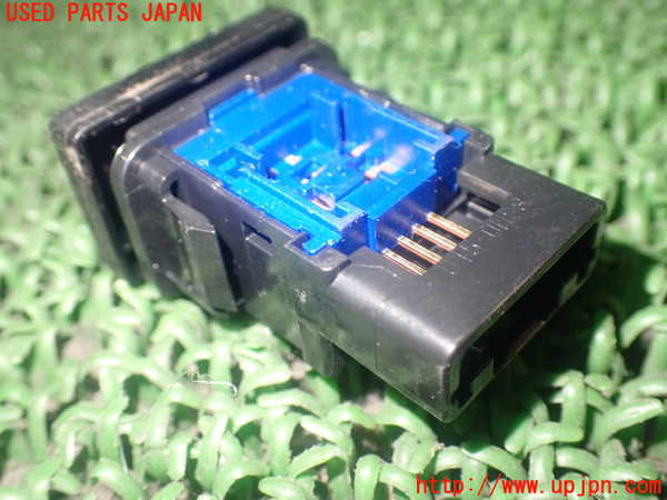 1UPJ-86156307]アルファード(AGH30W)スイッチ2 (パワードアオフ) 中古_m0003.jpg