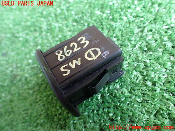 2UPJ-86236306]S2000 前期 (AP1)スイッチ1 (トランク) 中古 [参考情報(適合保証無):AP2]_m0002.jpg