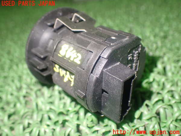 1UPJ-86426308]BMW アクティブハイブリッド5(AH5)(FZ35 F10)スイッチ3 (パッセンジャー) 中古_m0003.jpg