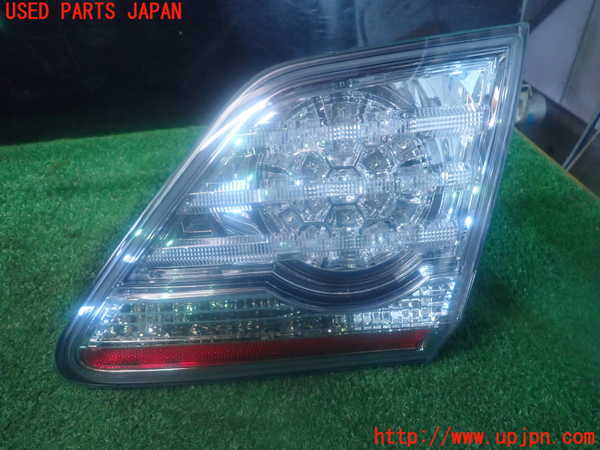 2UPJ-86501550]クラウン ハイブリッド(GWS204)右リアフィニッシャー 中古_m0001.jpg