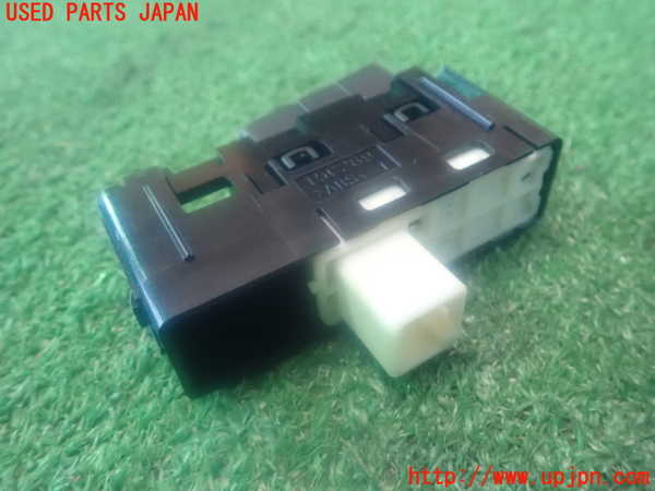 2UPJ-86506311]クラウン ハイブリッド(GWS204)スイッチ6 (メーター照度調整) 中古_m0002.jpg