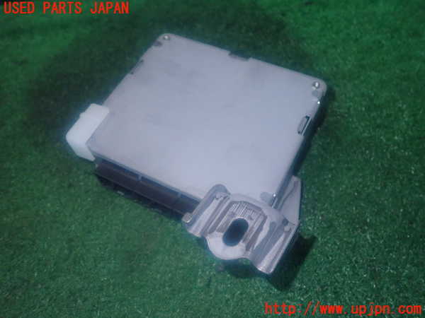 2UPJ-86506120]クラウン ハイブリッド(GWS204)サスペンションコンピューター 中古_m0002.jpg