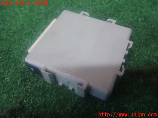 2UPJ-86506153]クラウン ハイブリッド(GWS204)コンピューター8 (ヘッドライトスイベル) 中古_m0002.jpg