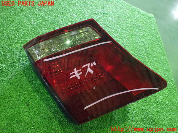 2UPJ-86721552]レクサス・LS460(USF40)左リアフィニッシャー ジャンク部品 中古_m0001.jpg