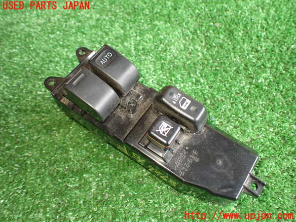 2UPJ-87266240]レジアスエース(ハイエース200系)(KDH201V)右前パワーウィンドウスイッチ 中古_m0001.jpg