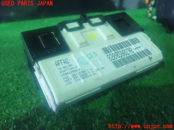 2UPJ-87407850]ルノー・カングー(KCK4M)時計 中古_m0002.jpg