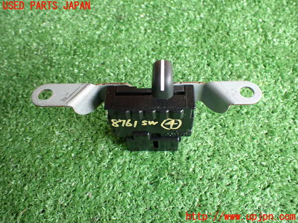 2UPJ-87616309]レジアスエース(ハイエース200系)(TRH216K)スイッチ4  (リヤヒーターファン調節レバー) 中古_m0001.jpg