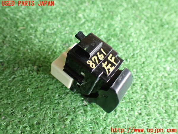 2UPJ-87616245]レジアスエース(ハイエース200系)(TRH216K)左前パワーウィンドウスイッチ 中古_m0002.jpg