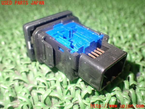 1UPJ-87696307]アルファードハイブリッド(AYH30W)スイッチ2 (車両接近通報装置OFF) 中古_m0003.jpg