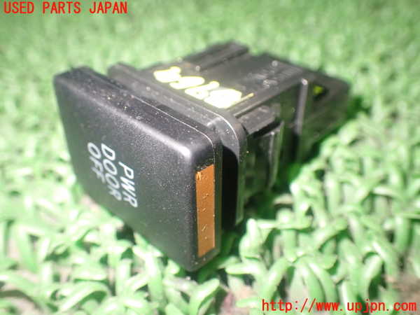 1UPJ-87696309]アルファードハイブリッド(AYH30W)スイッチ4 (パワードアオフ) 中古_m0002.jpg