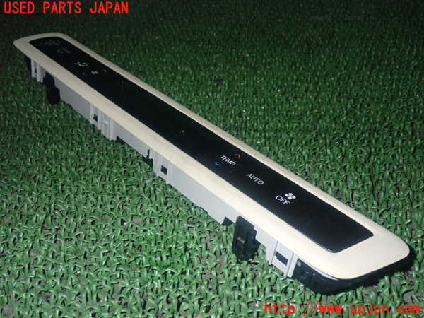 1UPJ-87696312]アルファードハイブリッド(AYH30W)スイッチ7 (エアコン) 中古_m0002.jpg