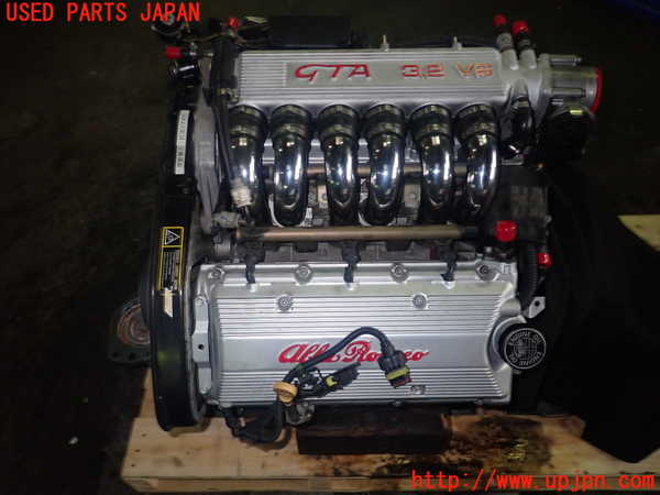 1UPJ-87732010]アルファロメオ・156 GTA(932AXB)エンジン 932A000 中古 