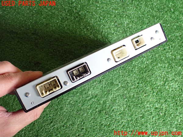 2UPJ-87806660]クラウン ハイブリッド(GWS204)TVチューナー 純正 中古_m0003.jpg