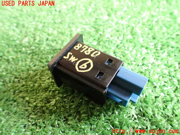 2UPJ-87806311]クラウン ハイブリッド(GWS204)スイッチ6 (AFS OFF) 中古_m0002.jpg