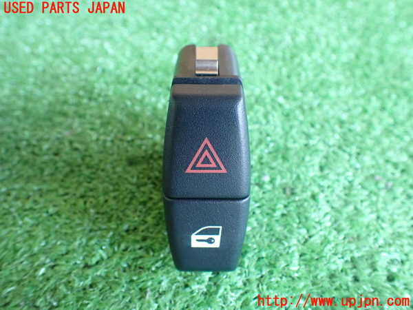 2UPJ-87966290]BMW X3(PC25)E83系 後期 ハザードスイッチ 中古_m0001.jpg