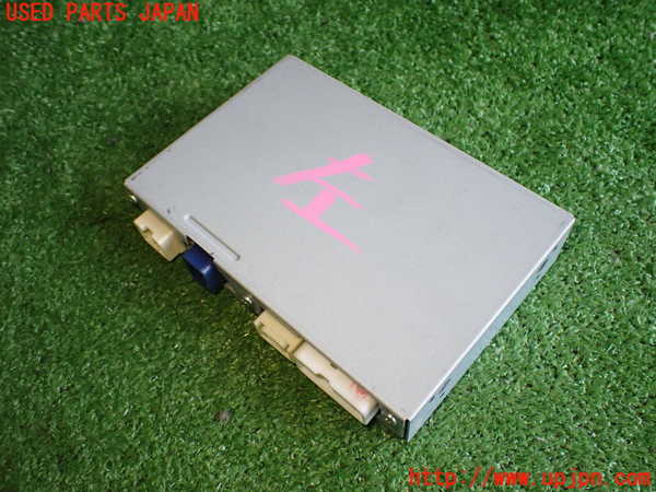 2UPJ-88296660]レクサス・SC430(UZZ40)TVチューナー 中古_m0002.jpg