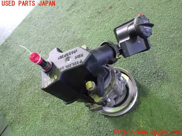 2UPJ-88454250]ポルシェ・ボクスター(98623)パワステポンプ 中古_m0001.jpg