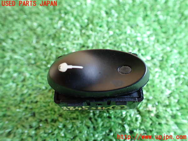 2UPJ-88456310]ポルシェ・ボクスター(98623)スイッチ5 (ドアロック) 中古_m0001.jpg
