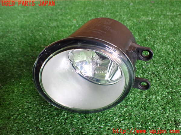 2UPJ-88551182]レクサス・RX450h(GYL16W)左フォグ ジャンク部品 中古_m0001.jpg
