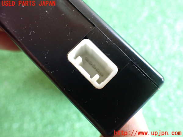 2UPJ-88556146]レクサス・RX450h(GYL16W)コンピューター1 (メーデー バッテリー) 中古_m0003.jpg