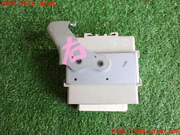 2UPJ-88556149]レクサス・RX450h(GYL16W)コンピューター4 (ヘッドランプスイベル) 中古_m0002.jpg