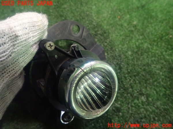 1UPJ-88721180]アルファロメオ・ジュリエッタ(940141)右フォグ 中古_m0002.jpg