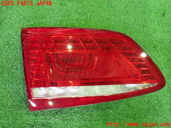 2UPJ-88751552]VW パサートヴァリアント(3CCAX)左リアフィニッシャー 中古_m0001.jpg