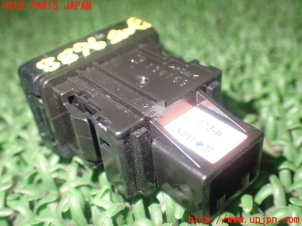 1UPJ-88766307]カローラ アクシオ(NZE164)スイッチ2 (ヘッドランプレベリング) 中古_m0003.jpg