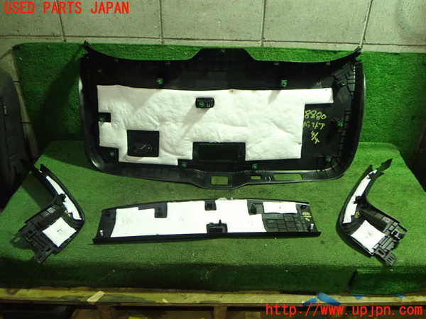 5UPJ-88801578]CX-5(KF2P)バックドア内張り 中古 の商品画像