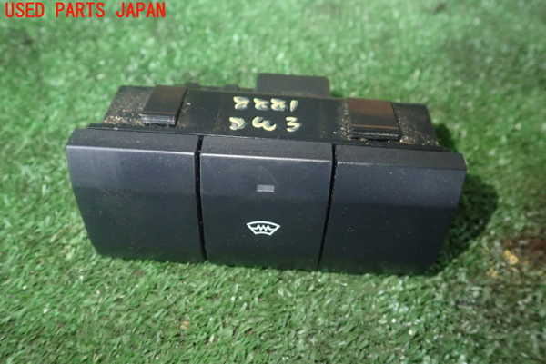 1UPJ-88816308]エクスプローラー スポーツトラック(1FMKU51)スイッチ3（ウィンドウヒーター） 中古_m0001.jpg