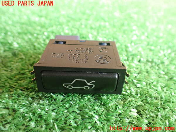 2UPJ-88936307]BMW Z4 ロードスター(BU25) E85 スイッチ2 (トランク) 中古_m0001.jpg