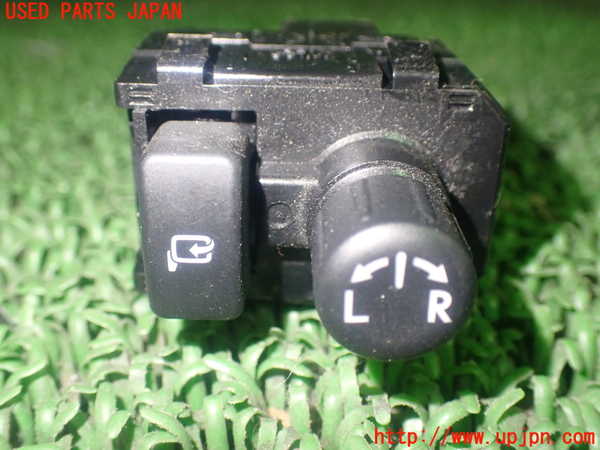 1UPJ-89026280]BRZ(86)(ZC6)ミラースイッチ 中古_m0001.jpg
