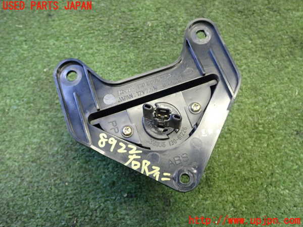1UPJ-89221550]ロードスター(NA6CE)右リアフィニッシャー (ナンバー灯) 中古_m0003.jpg