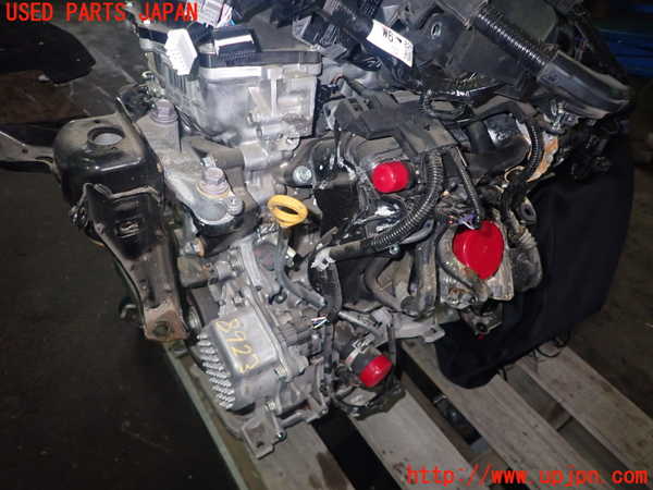 1UPJ-54616110]プリウス(ZVW51) 後期 エンジンコンピューター 中古 ZVW51プリウス アクセサリーランプ フォグランプ 交換 北九州 小倉南区