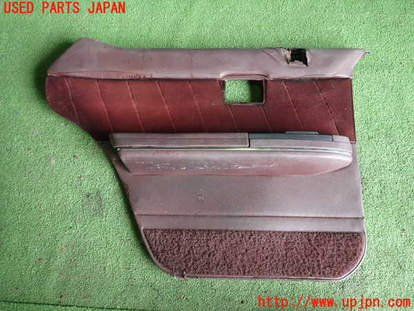 1UPJ-89241324]スカイライン 4ドアハードトップ(SR31)左後ドア内張り 【ジャンク】_m0001.jpg