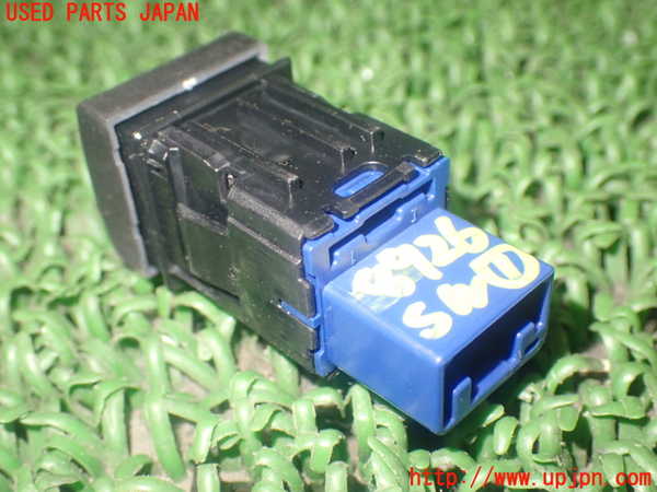 1UPJ-89266306]ヤリス(YARIS) クロス ハイブリッド(MXPJ10)スイッチ1 (AC100V) 中古_m0003.jpg