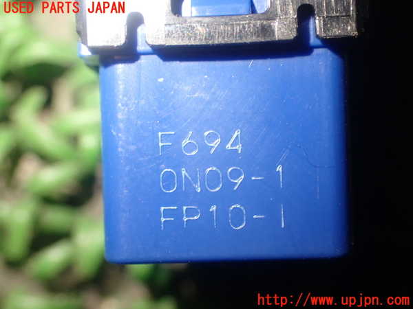 1UPJ-89266306]ヤリス(YARIS) クロス ハイブリッド(MXPJ10)スイッチ1 (AC100V) 中古_m0004.jpg