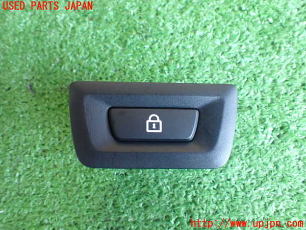 2UPJ-89696309]BMW X3(WX20) F25 スイッチ4 (テールゲートロック) 中古_m0001.jpg